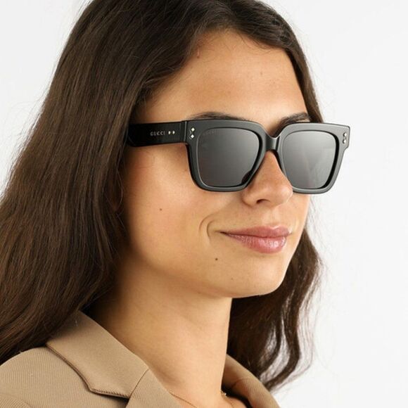 NEW Gucci GG1084S 001 Black Grey Square Unisex Sunglasses - Picture 1 of 15